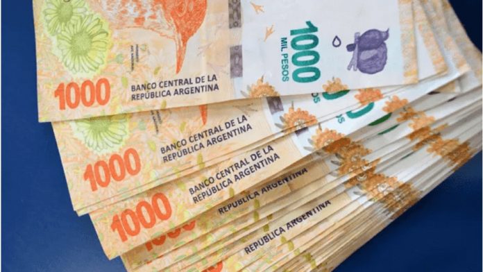 billetes_plazo_fijo_crop1675465570493.png_966076397 (1)